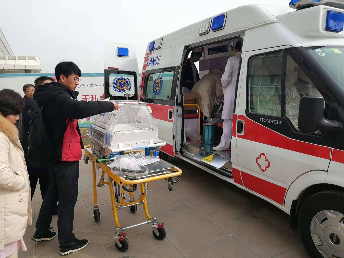 马鞍山救护车转院